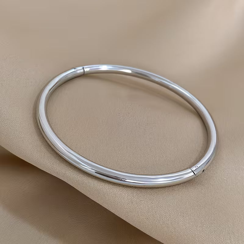 Simple Round Bracelet