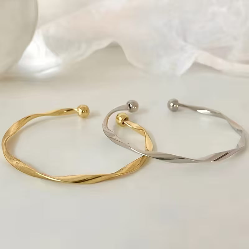 Sculpted Bangle Bracelet
